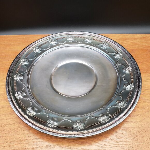 Reed & Barton Silverplate Tray #1706 Ornate Basket Garland Pierced Rim 11" - Picture 1 of 6